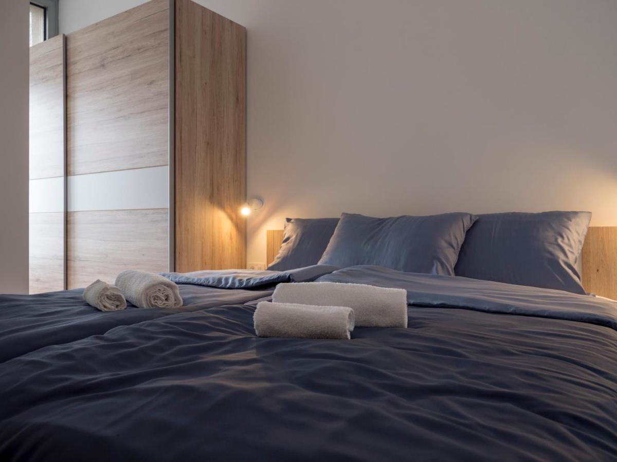 Apartments Aura Deskle ภายนอก รูปภาพ